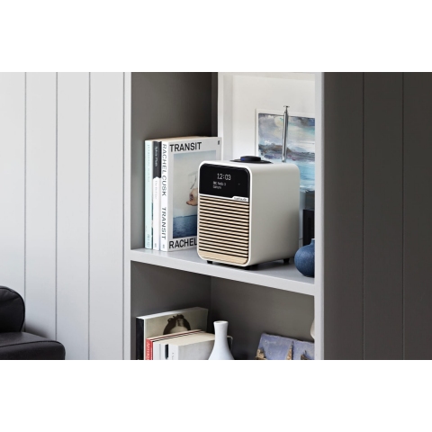 Ruark R1 Mk4 Deluxe Bluetooth Radio - Light Cream