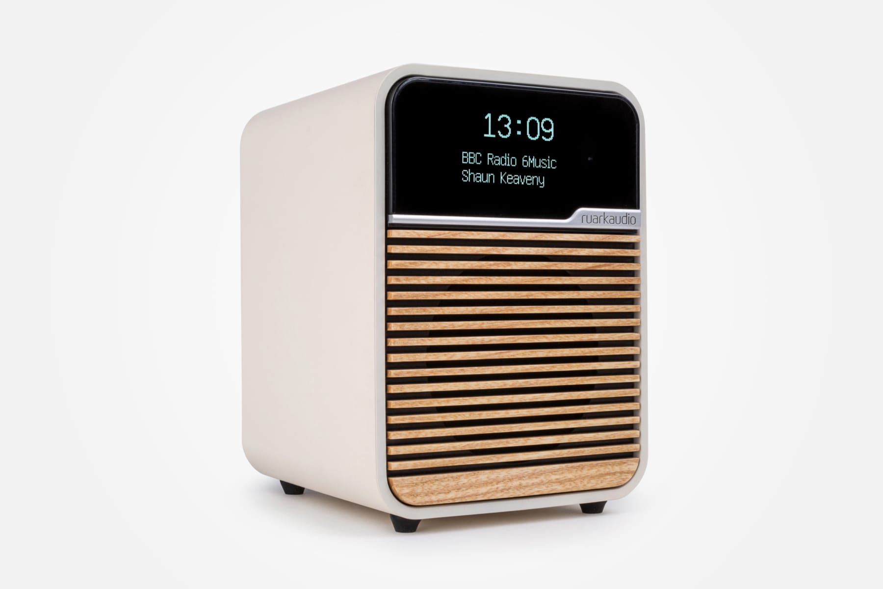 Ruark R1 Mk4 Deluxe Bluetooth Radio - Light Cream thumbnail image